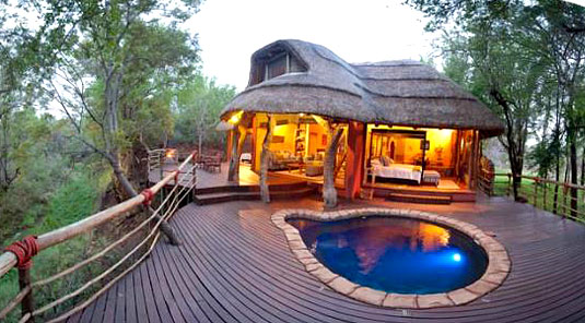 Jaci's Safari Lodge - Madikwe Game Reserve - Nare Suite & Deck