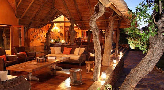 Madikwe Game Reserve - Rhulani Safari Lodge - Main Lodge Lounge